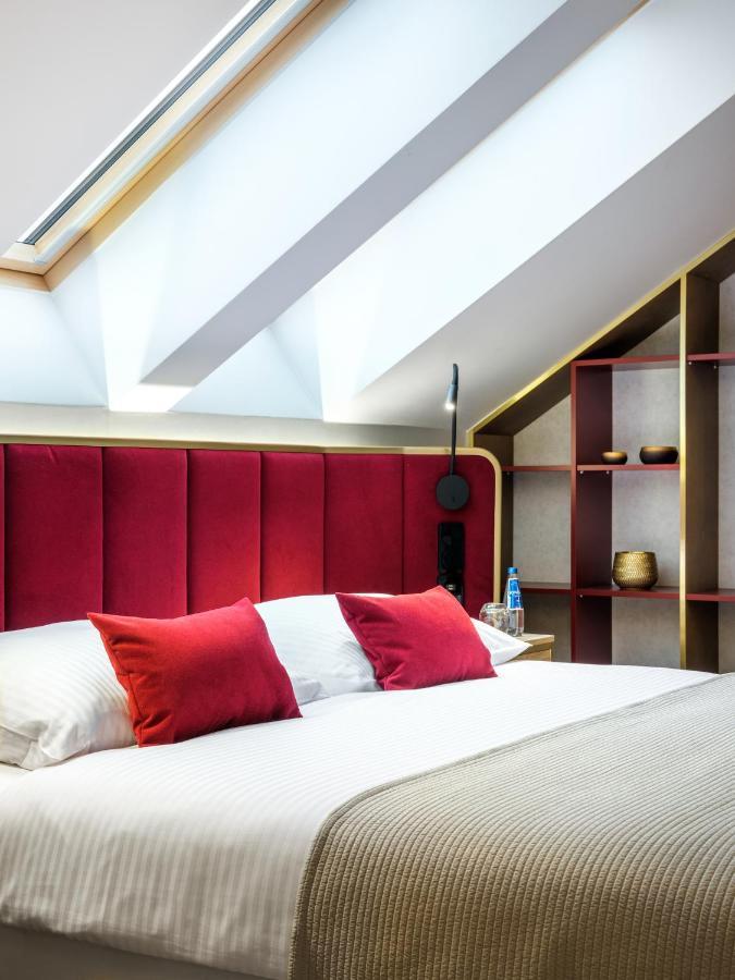 Golden Queen Deluxe Jacuzzi Apartments - Old Town Красков Екстериор снимка